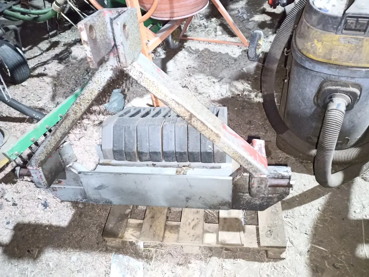 Billede 3 - Frontvægt til trepunktophæng på 450 kg