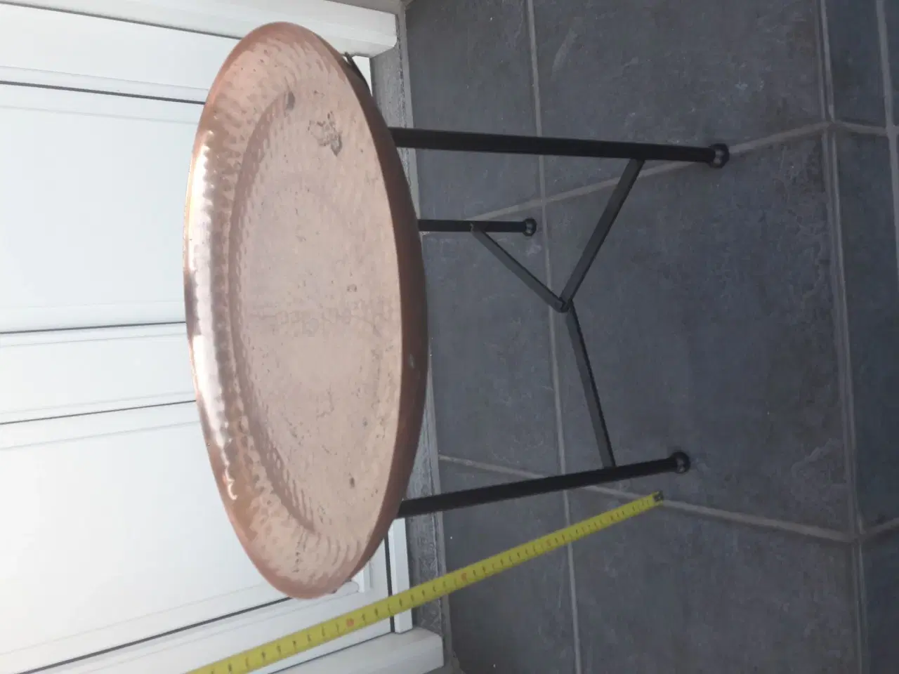 Billede 3 - Lille bord (40 cm høj)