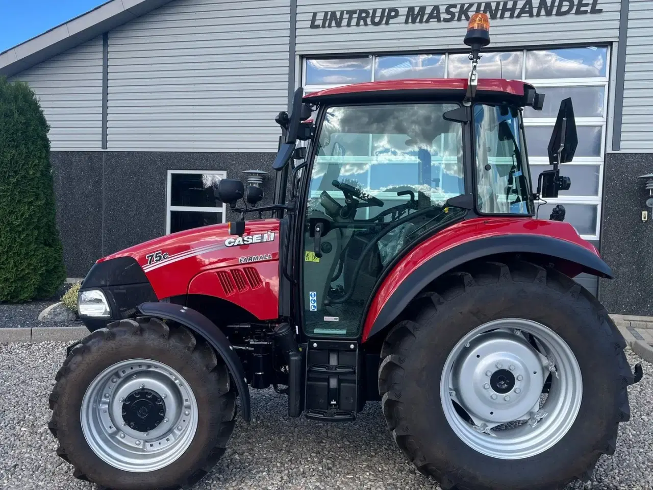 Billede 11 - Case IH Farmall 75C Ny overgemt traktor, med fabriks garanti på.