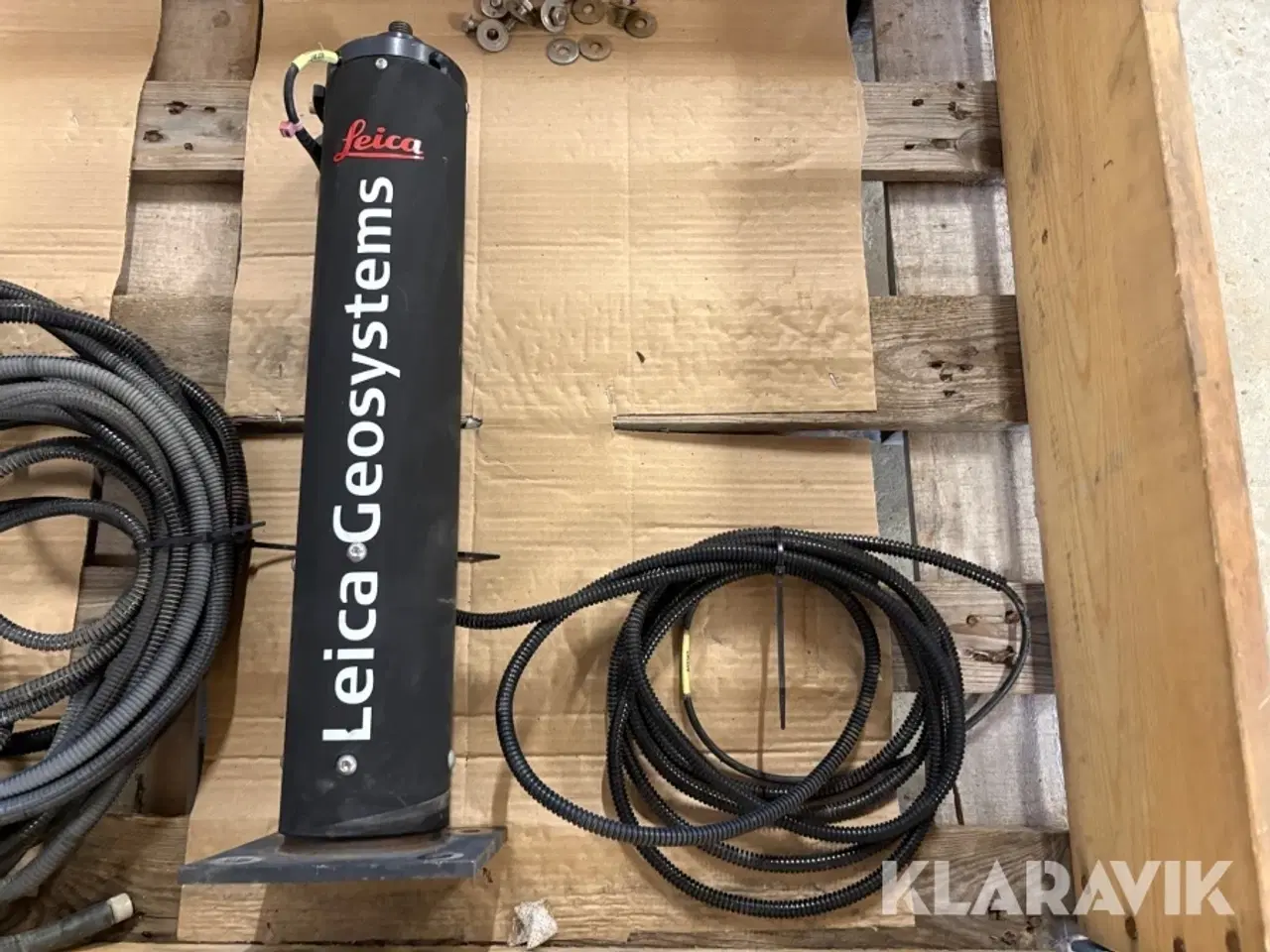 Billede 2 - Dele til GPS Leica