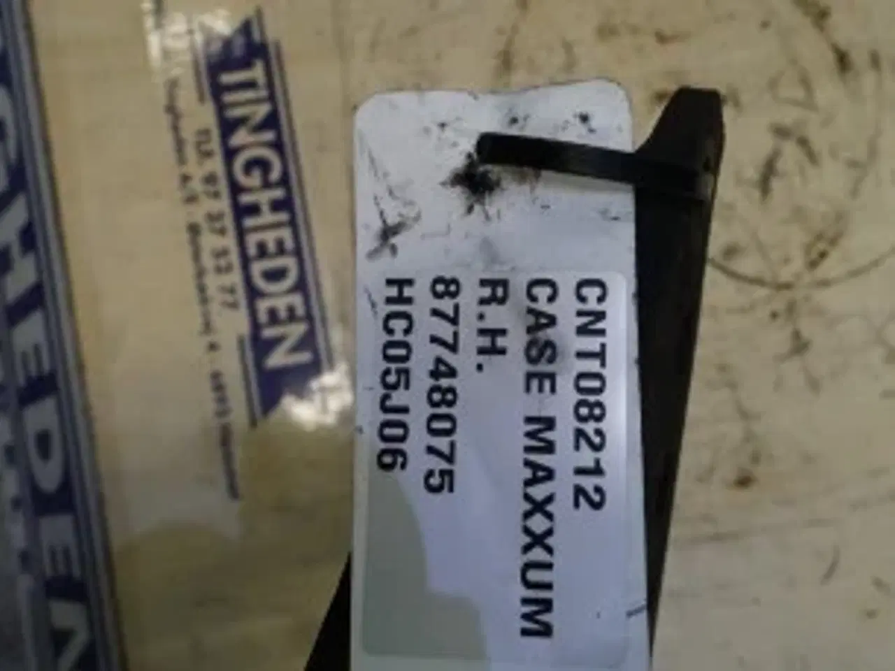 Billede 6 - Case Maxxum 115 R.H. Skærmbeslag 87748075