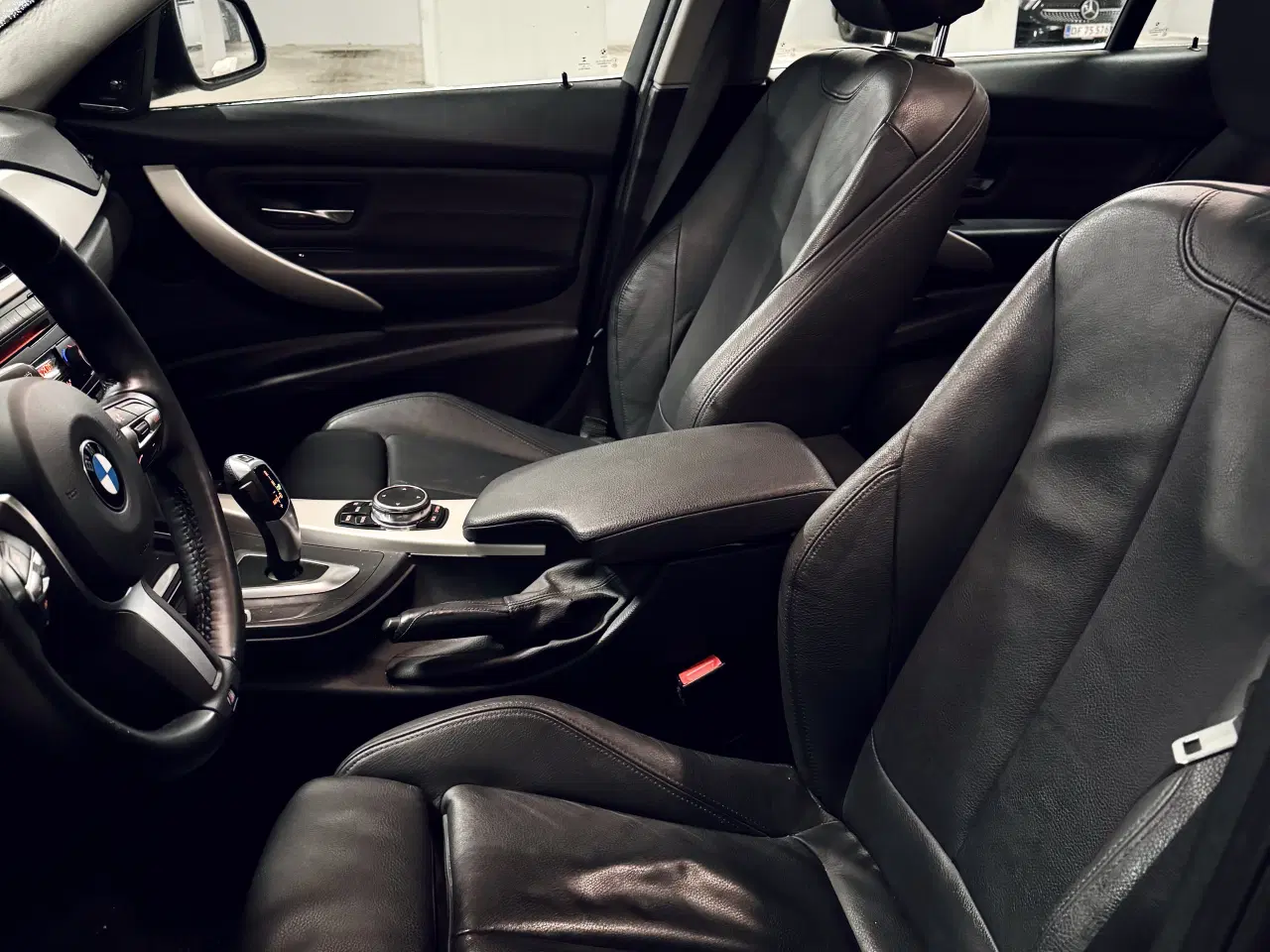 Billede 10 - BMW 316d – Velholdt, økonomisk og køreglad