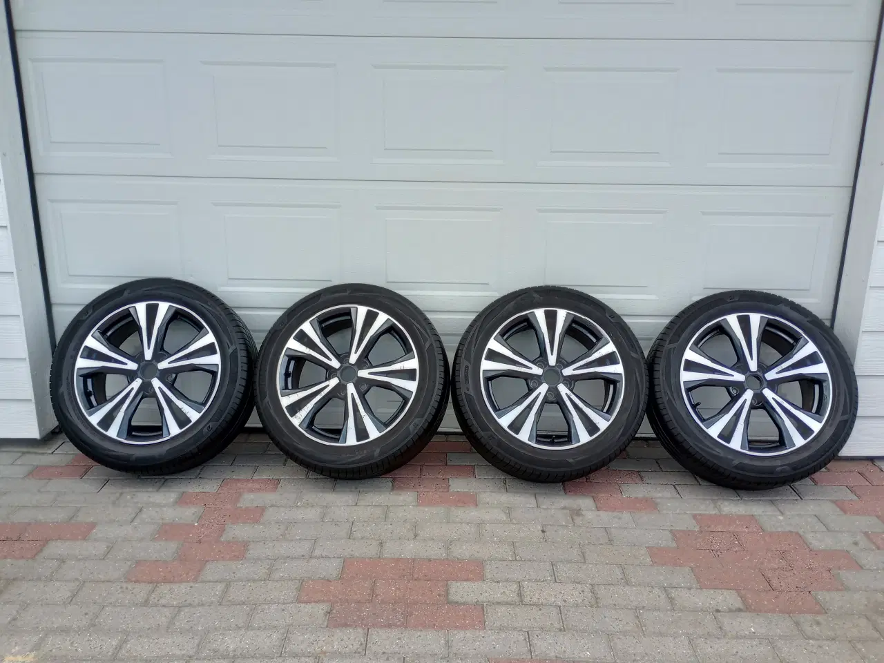 Billede 2 - Alufælge 5x114,3 - Nye dæk, Tpms, bud modtages !