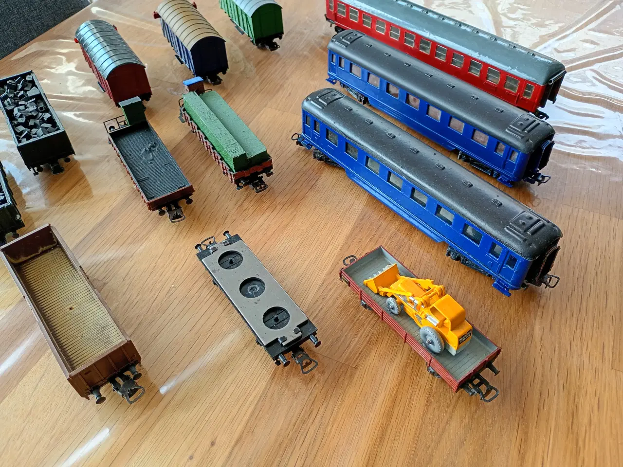 Billede 3 - 13 Diverse togvogne