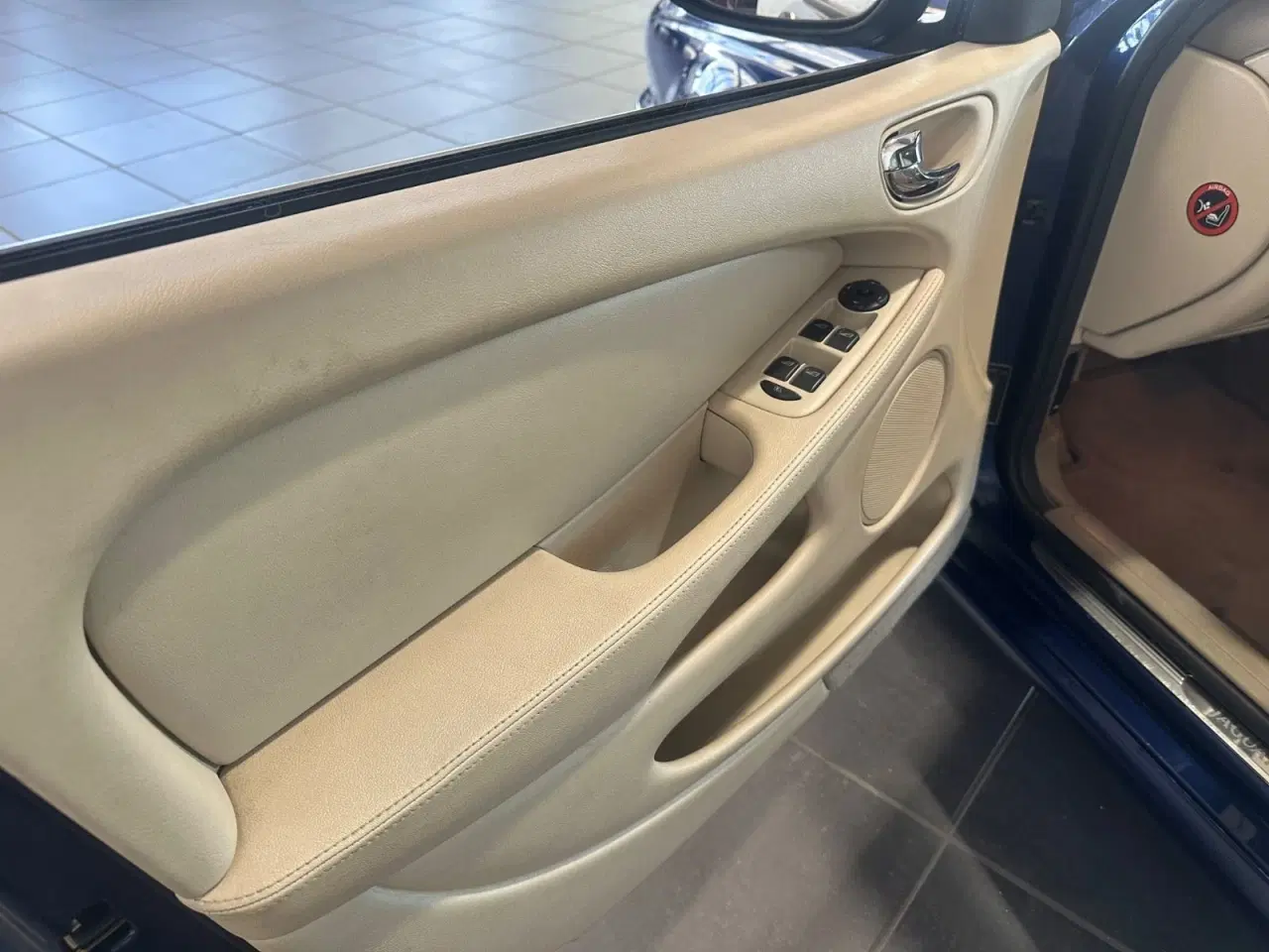 Billede 8 - Jaguar X-type 2,5 Deluxe aut.