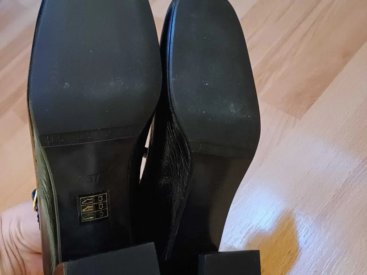 Billede 5 - Sort pumps billi bi