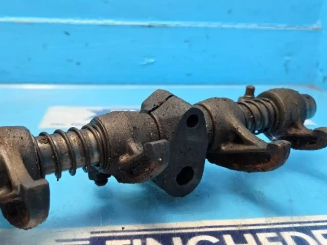 Billede 8 - Case 844S Nikketøj