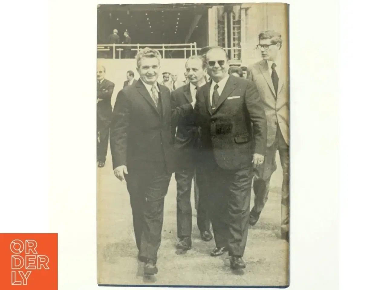 Billede 3 - Ceaușescu's taler af K.Helveg Petersen (bog)