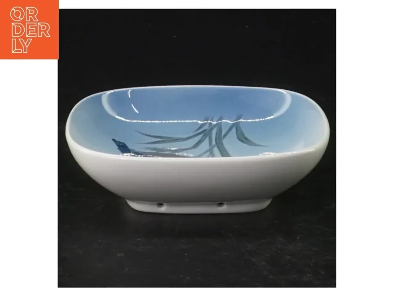 Billede 2 - Royal Copenhagen fad med isfuglmotiv fra Royal Copenhagen (str. 10,5 cm)