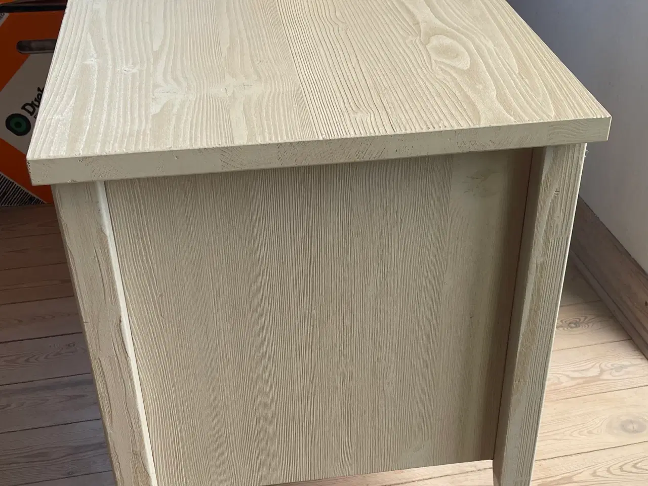 Billede 3 - Reol/tv bord