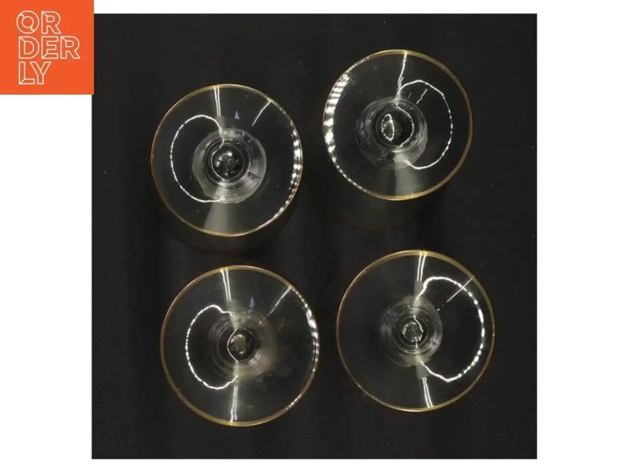 Billede 4 - Vintageglas med guldkant (str. 10 x 6 cm)