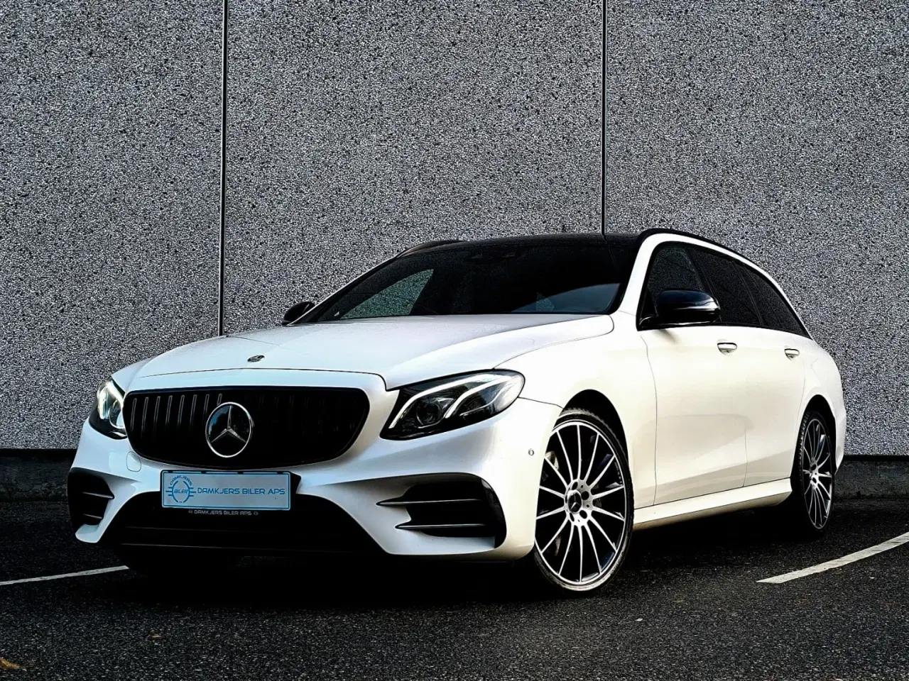 Billede 1 - Mercedes E350 d 3,0 AMG Line stc. aut. 4Matic