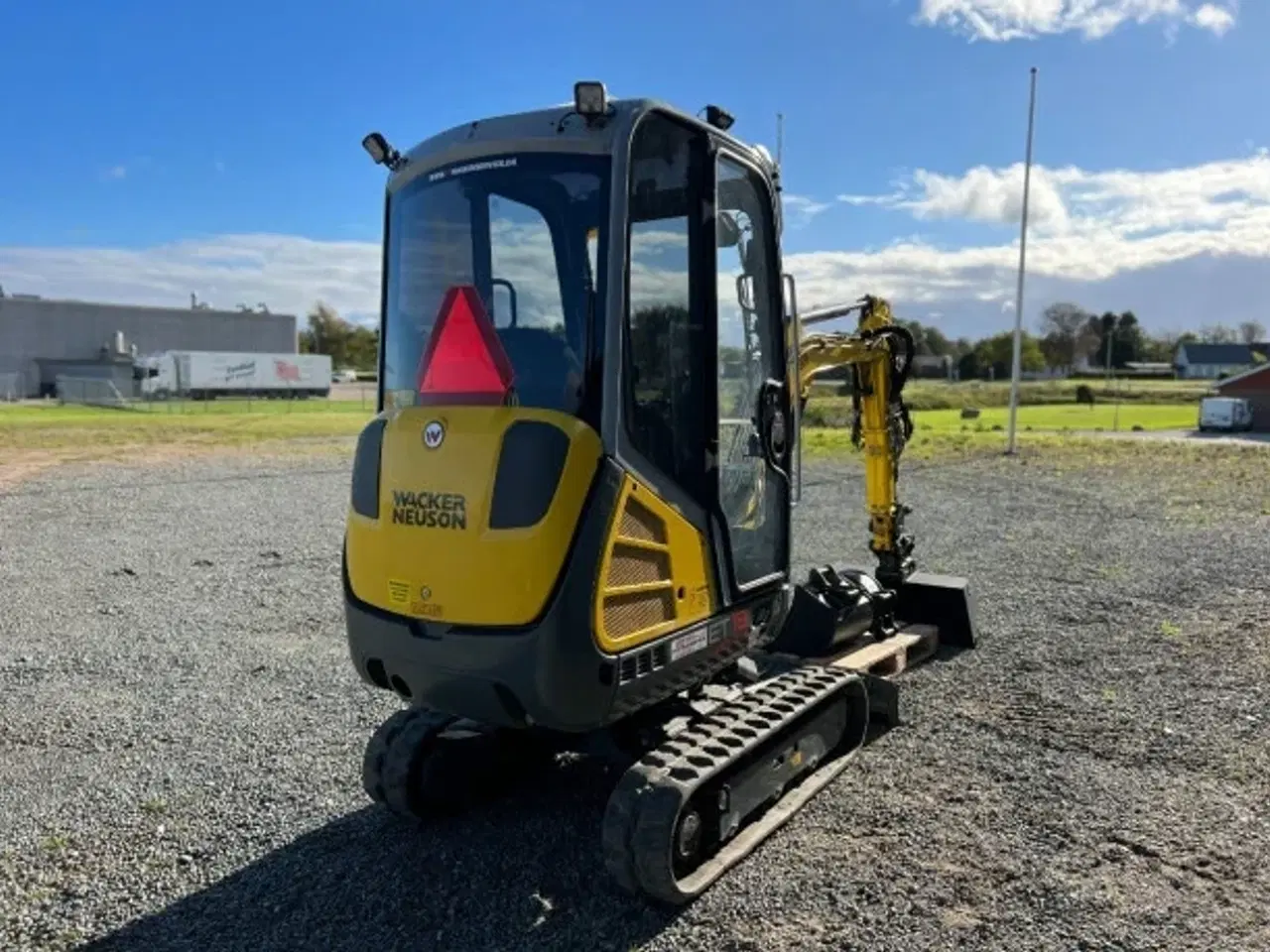 Billede 3 - WACKER NEUSON ET 18 - 2T / Compacttilt tilt, VDS undervogn, udskydelig gravearm & 3 skovle