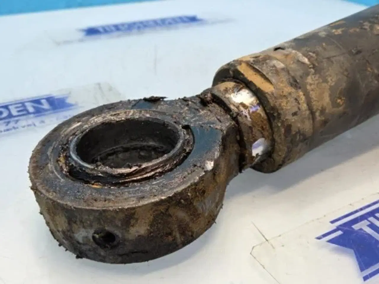 Billede 8 - Massey Ferguson  7480   Hydraulikcylinder  7350160102