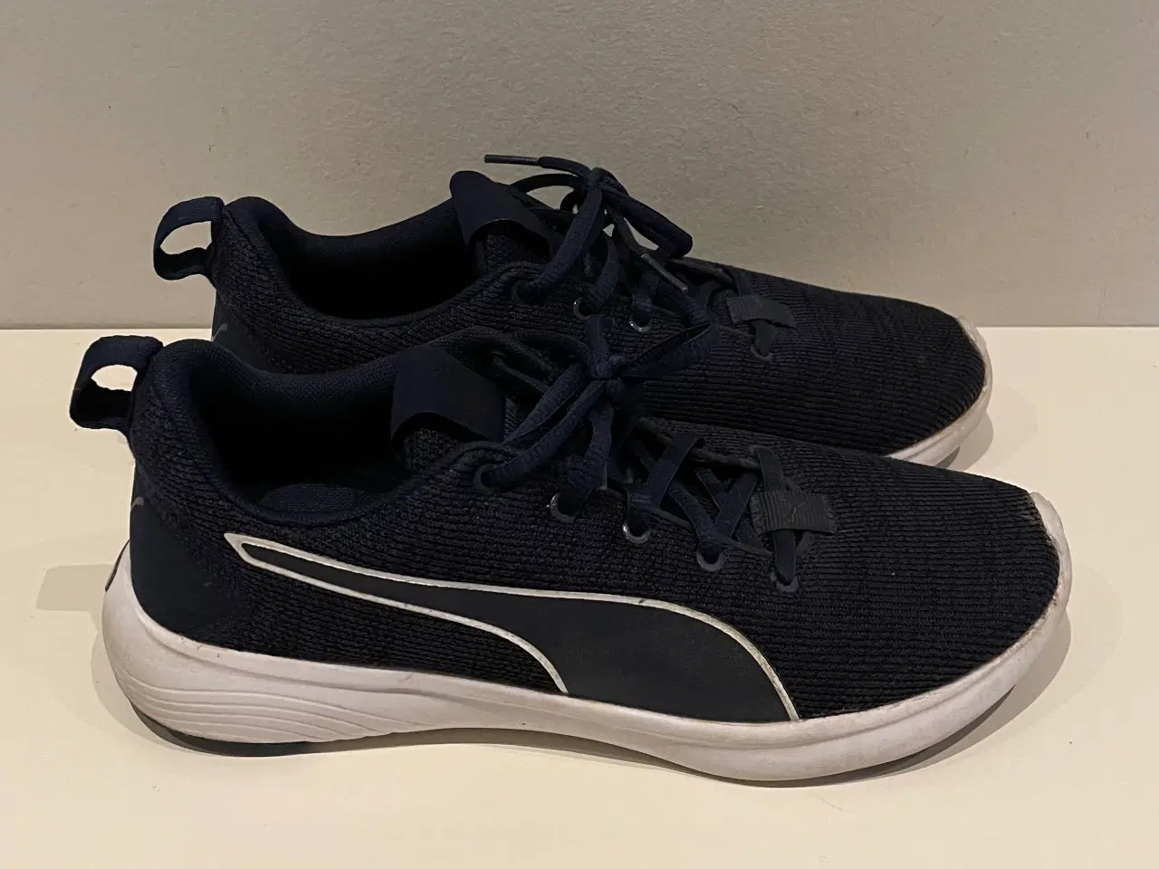 Billede 3 - PUMA sneakers str 40
