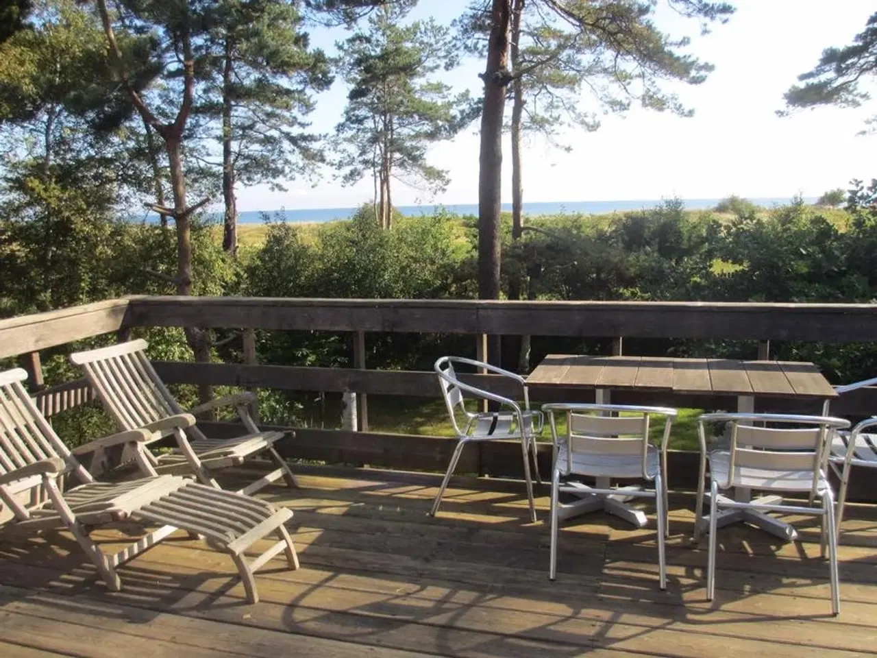 Billede 3 - Sommerhus til 6 personer i f�rste r�kke ved Danmarks bedste badestrand - udsigt over �sters�en