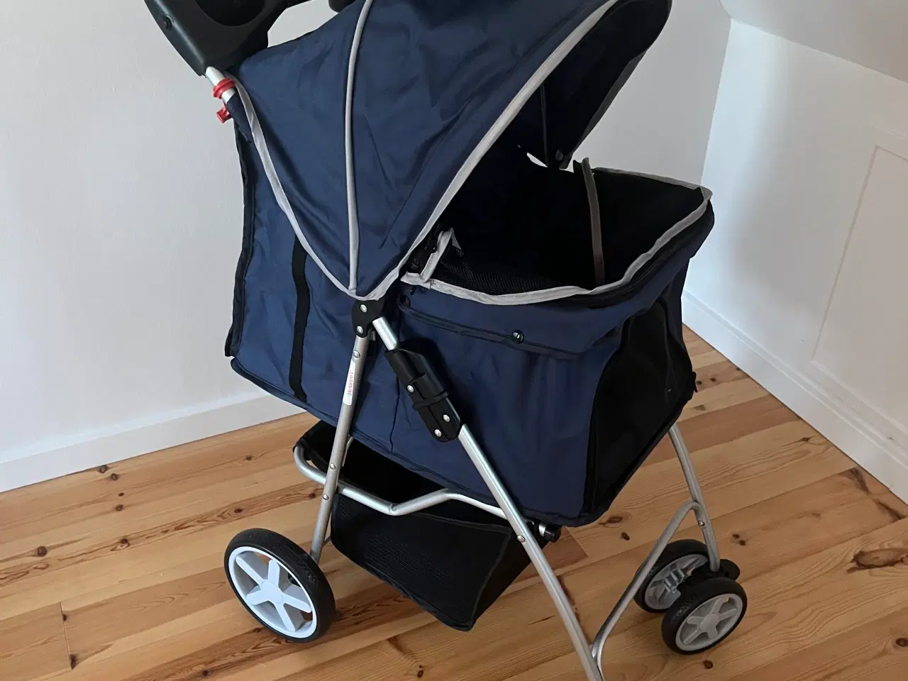 Billede 1 - Ny hunde klapvogn 