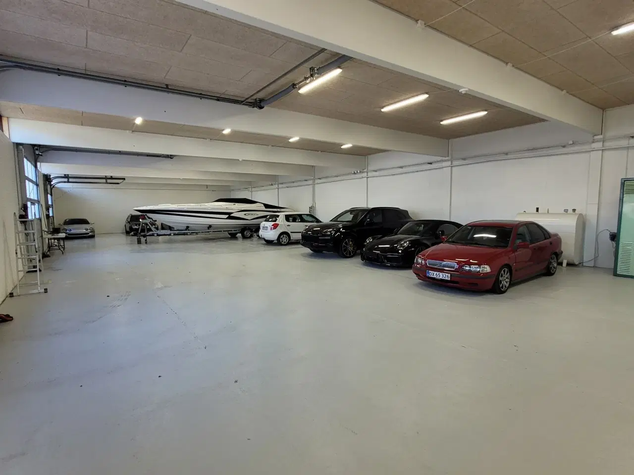 Billede 5 - Produktion / Lager / Service   300 - 3570 kvm.  Kan opdeles.