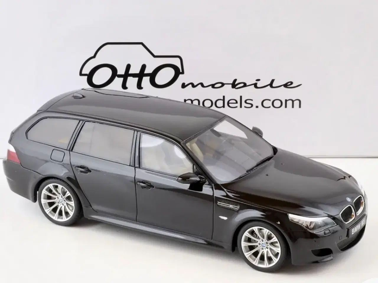 Billede 2 - 1:18 Bmw M5 Touring E61 2004