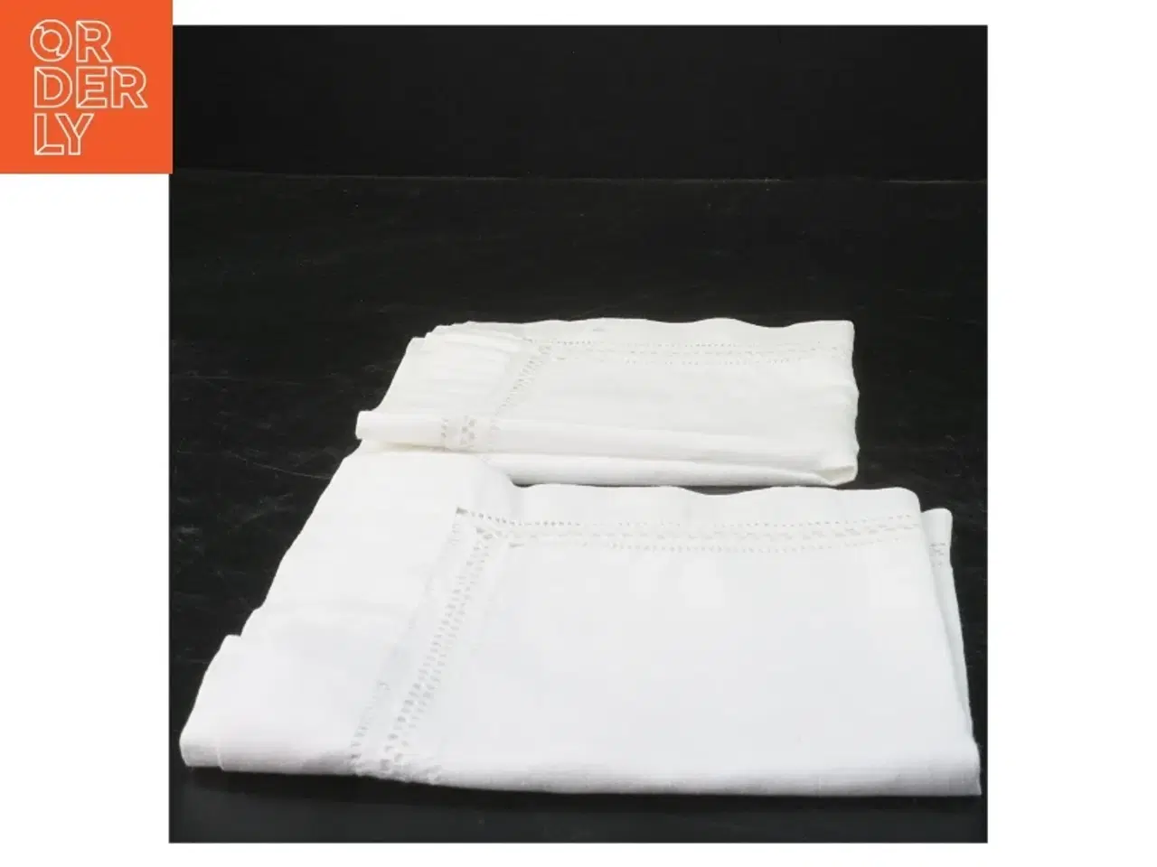 Billede 1 - Hvide tekstilservietter 32x32 cm (str. 32x32 cm)