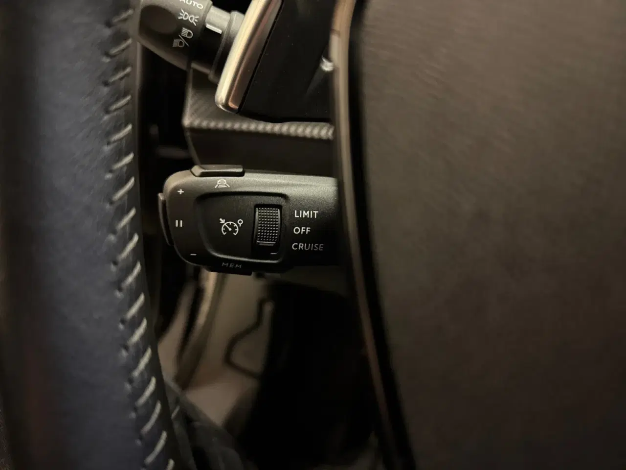 Billede 12 - Peugeot 2008 1,2 PureTech 130 Allure Pack EAT8