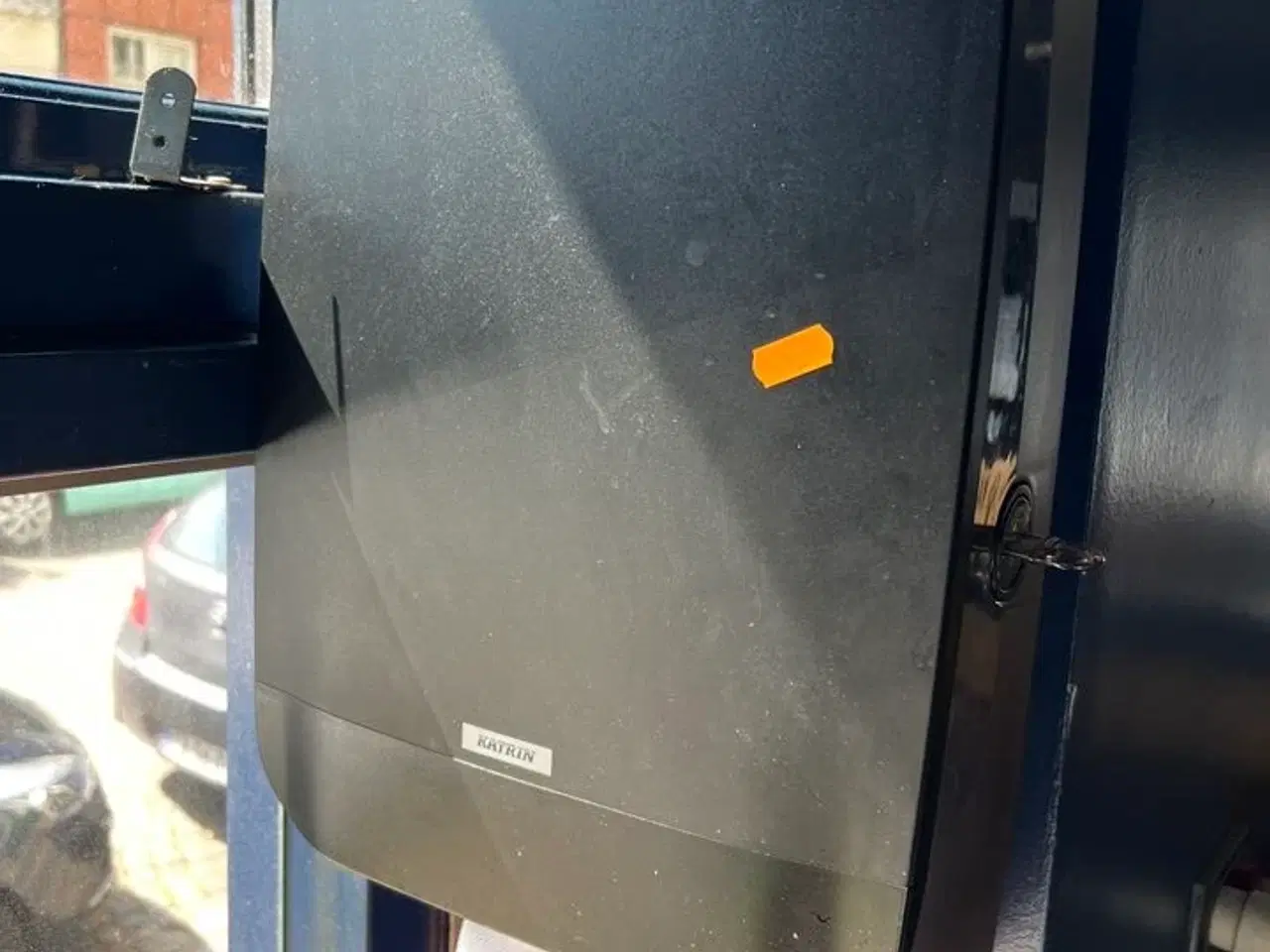 Billede 1 - Papirdispenser KATRIN