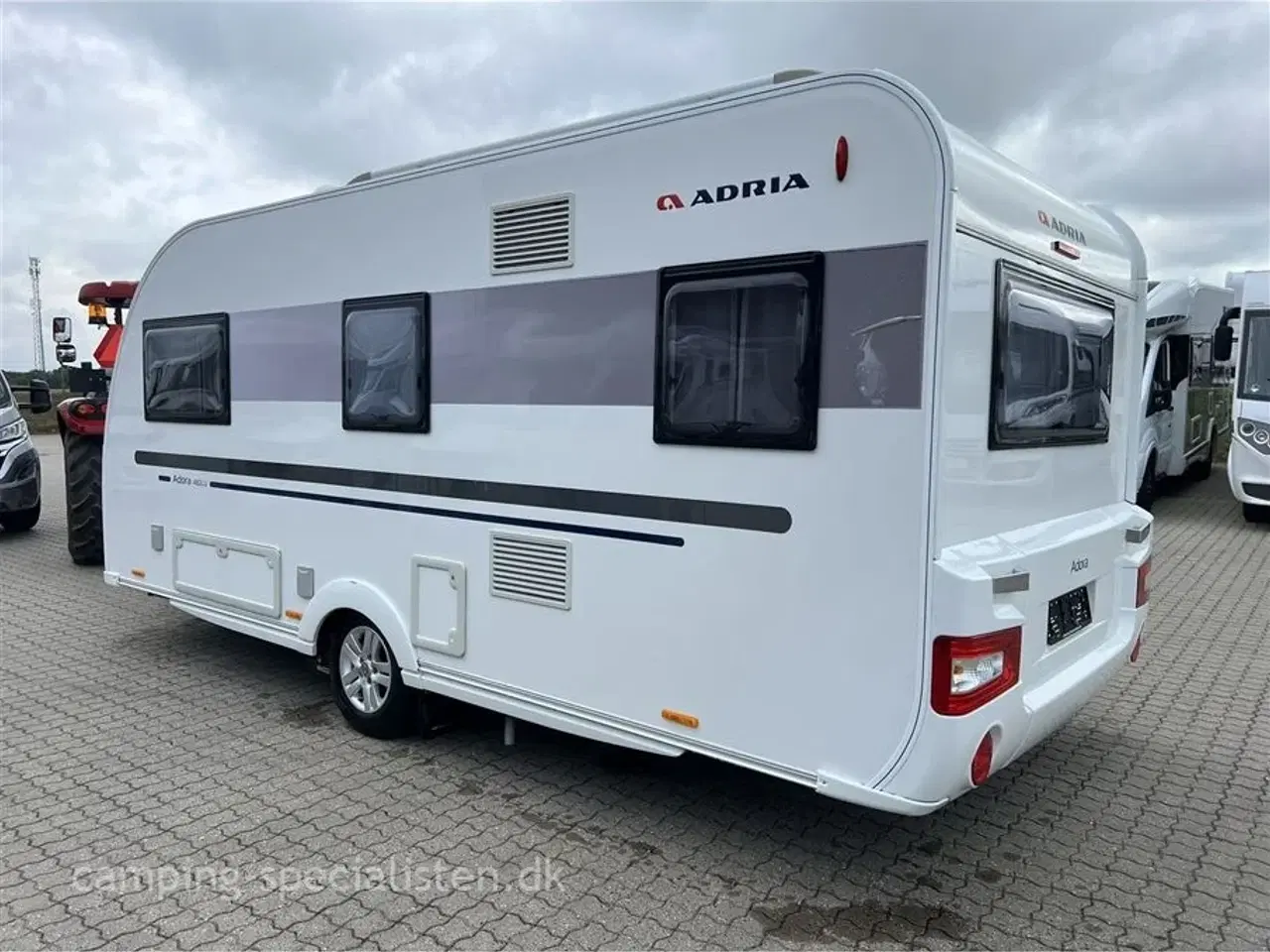 Billede 3 - 2017 - Adria Adora 482 LU   2017 Adria Adora 482 LU - se den nu hos Camping-Specialisten.dk