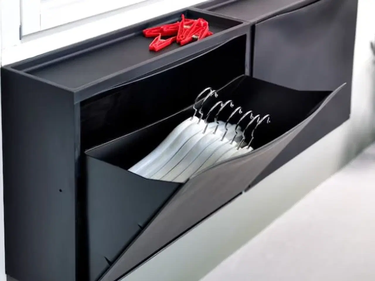 Billede 2 - TRONES Skoskab/opbevaring, 