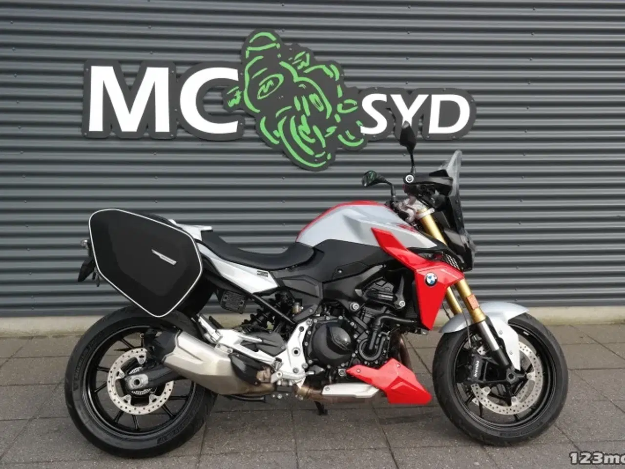 Billede 1 - BMW F 900 R MC-SYD       BYTTER GERNE