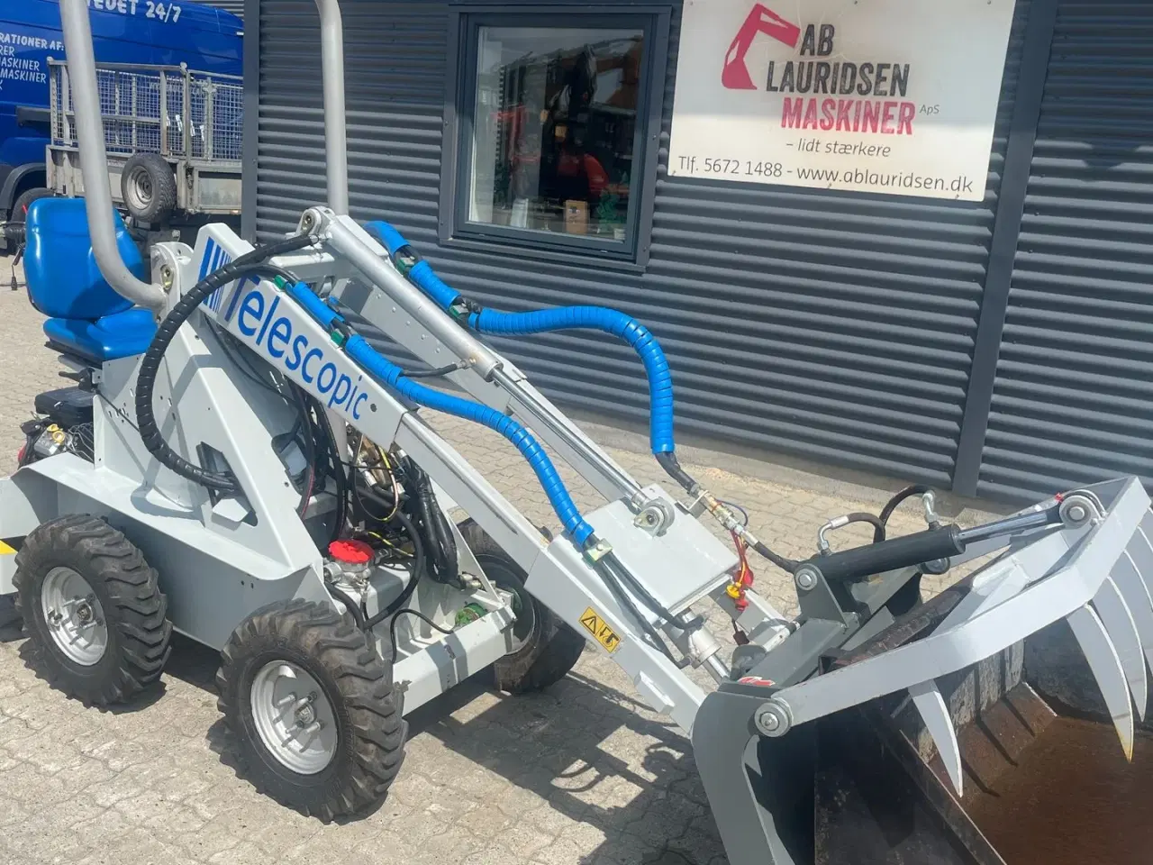 Billede 2 - MultiOne f18b  Telescopic med læsseskovl og siloklo