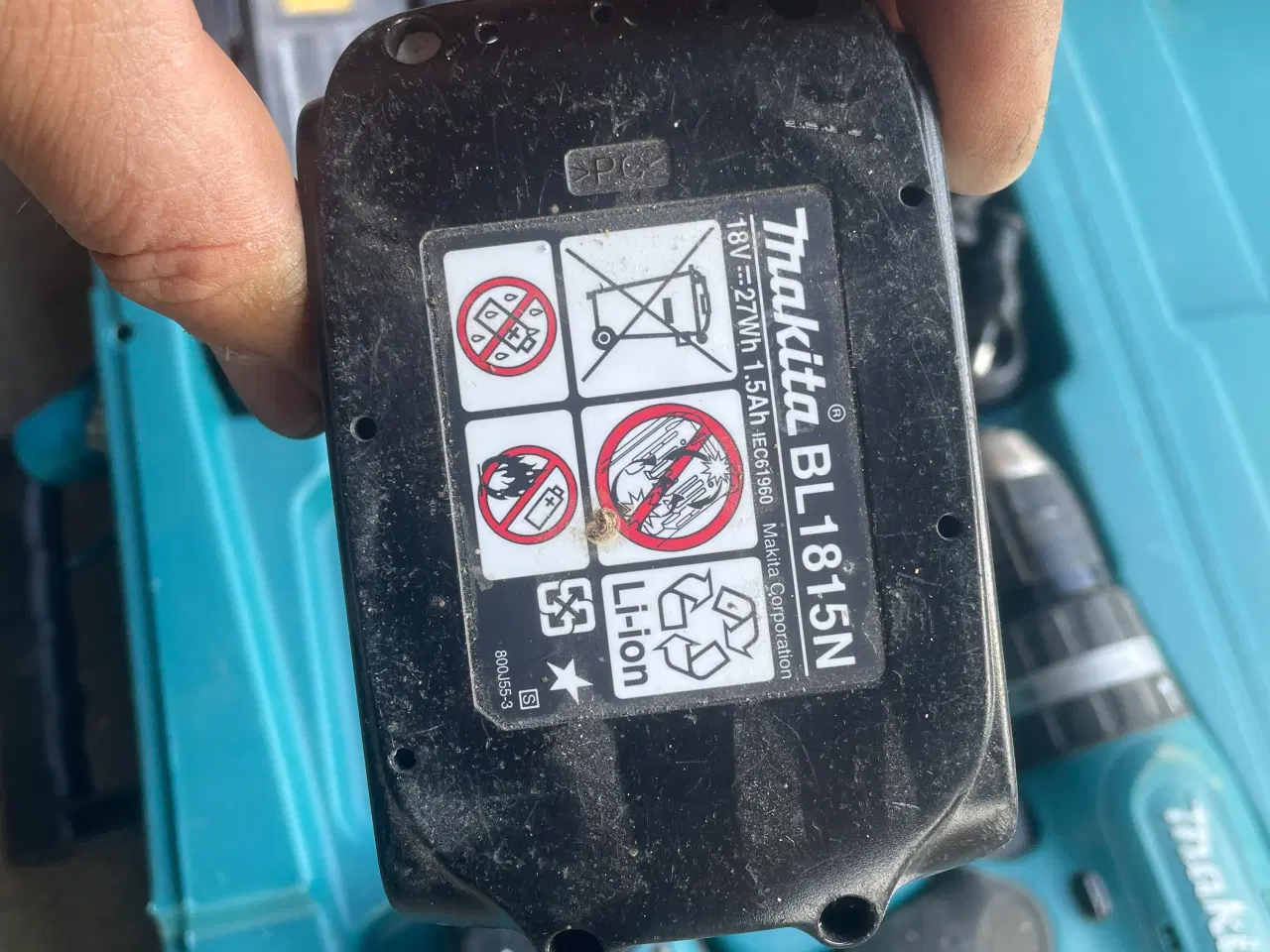 Billede 3 - Makita boremaskine 18v med 2 batteri oplader 