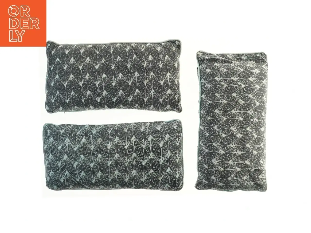 Billede 2 - Rektangulære puder med zig-zag mønster (str. 55x27 cm)