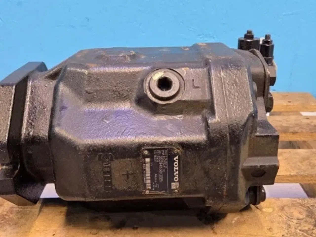 Billede 13 - Volvo L90H Hydraulikpumpe 17459133 Ny!