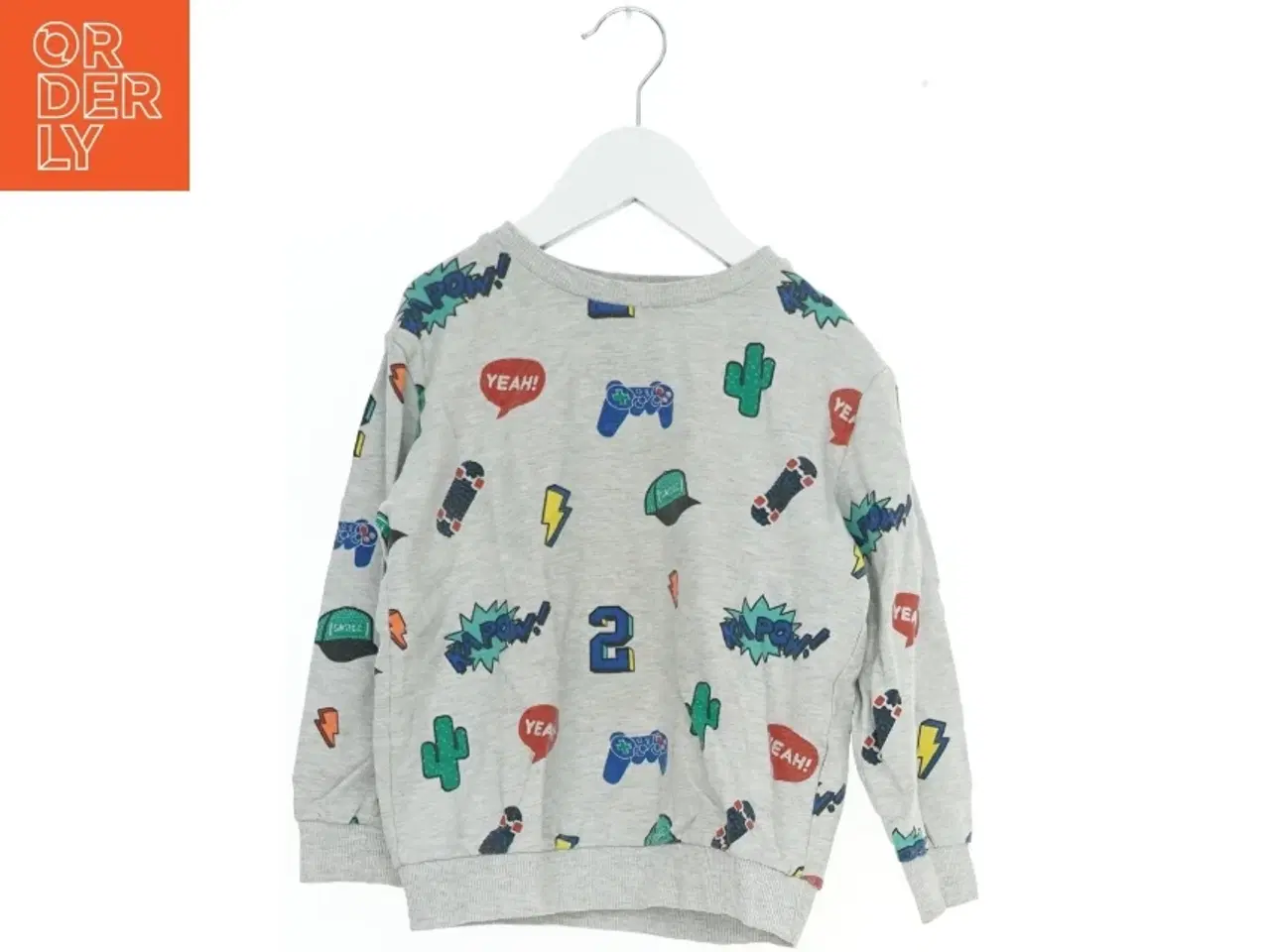 Billede 1 - Grå sweatshirt med grafisk print fra VRS (str. 116)