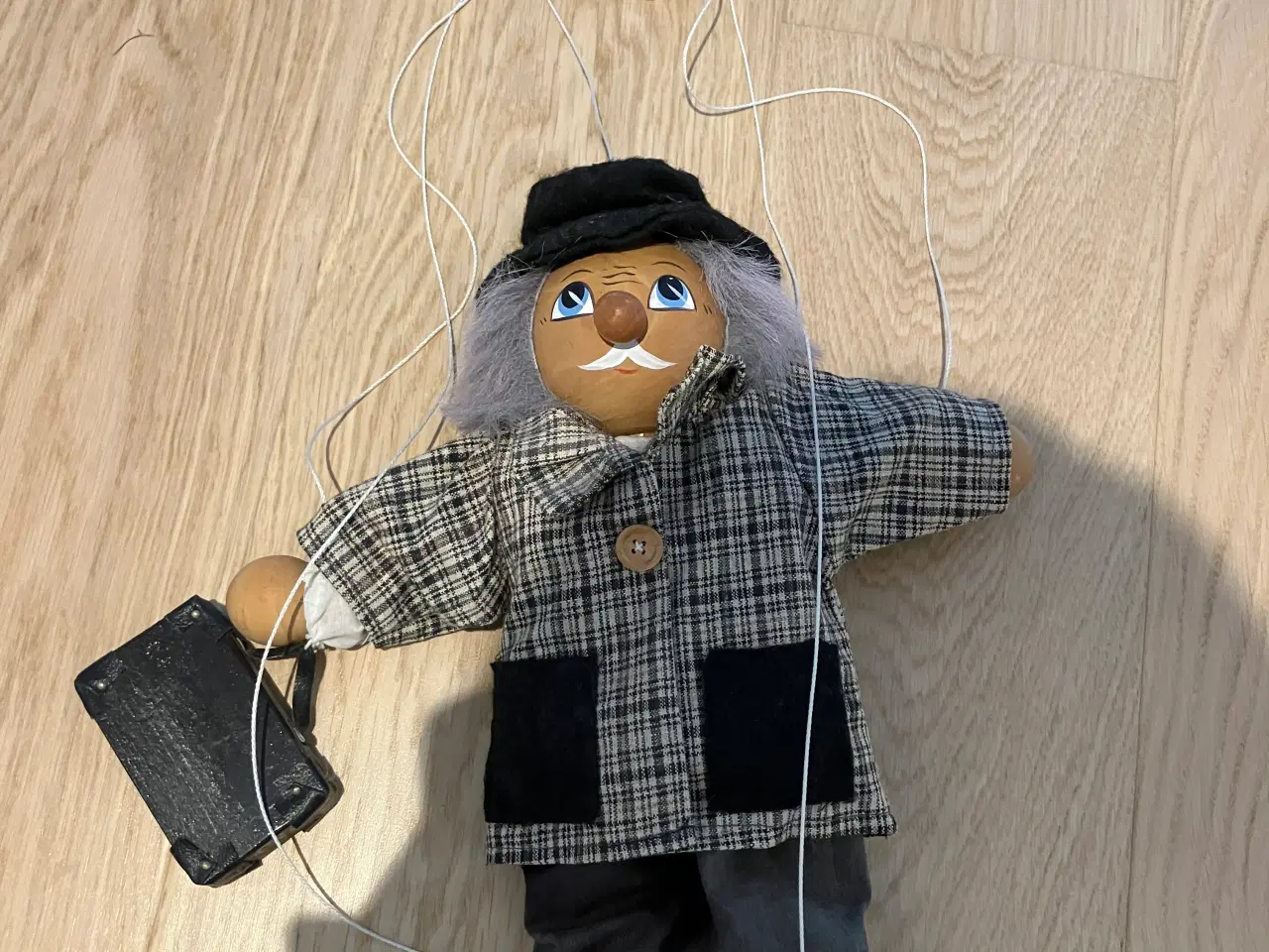 Billede 1 - Marionetdukke