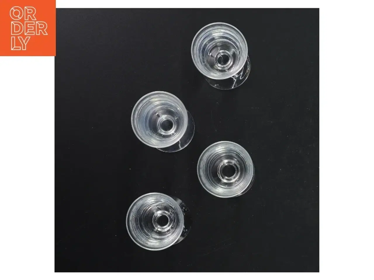 Billede 3 - Snapseglas (str. 8 cm og 5 cm i diameter)
