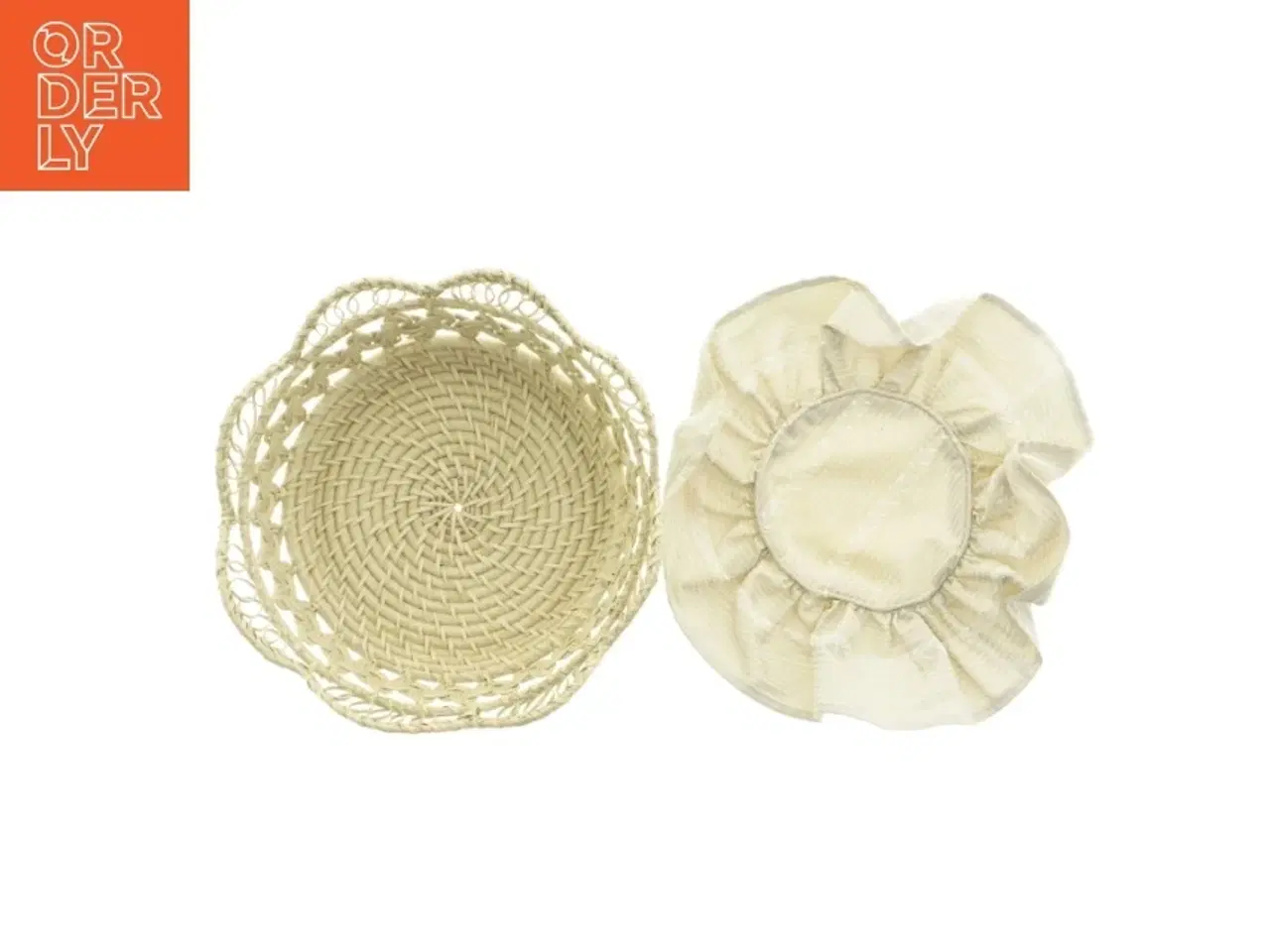 Billede 5 - Flettet brødkurv med stofbeklædning fra Lene Bjerre (str. 26 x 11 cm)