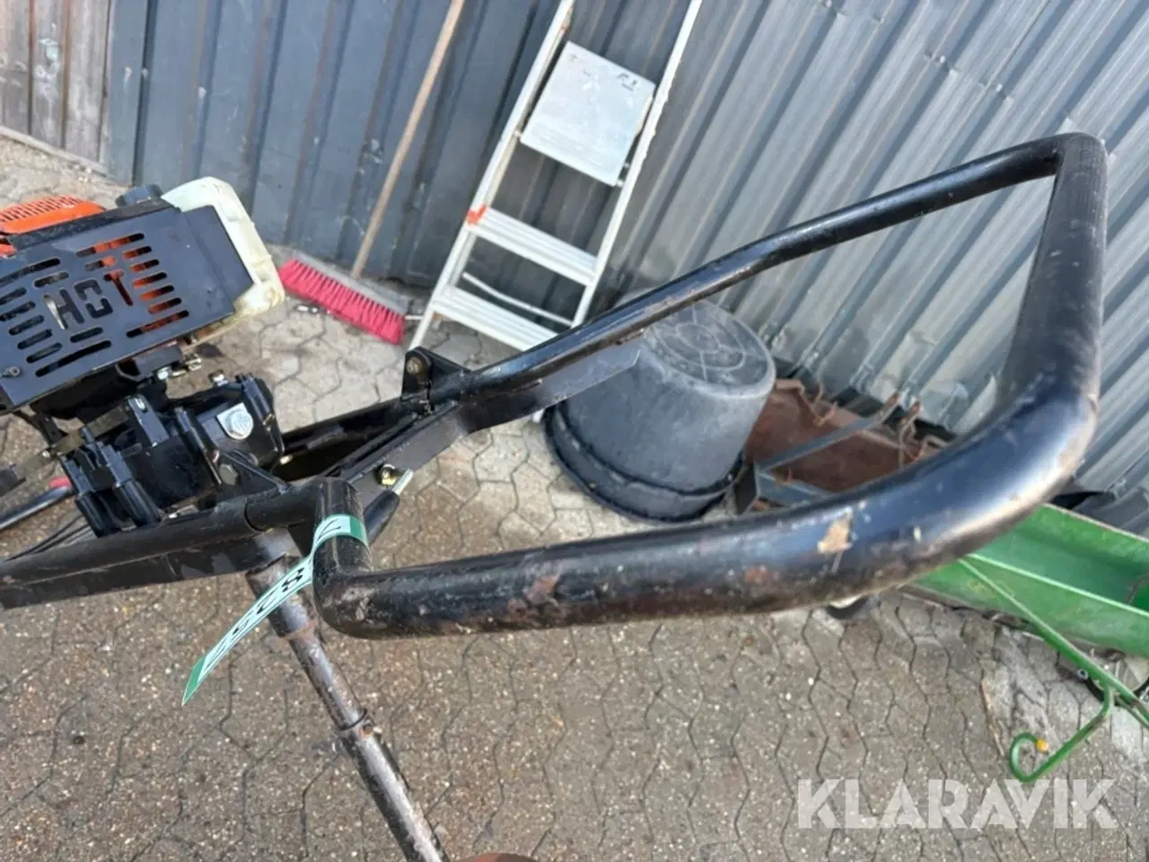 Billede 10 - Pælebord Oleo-mac MTL 81R