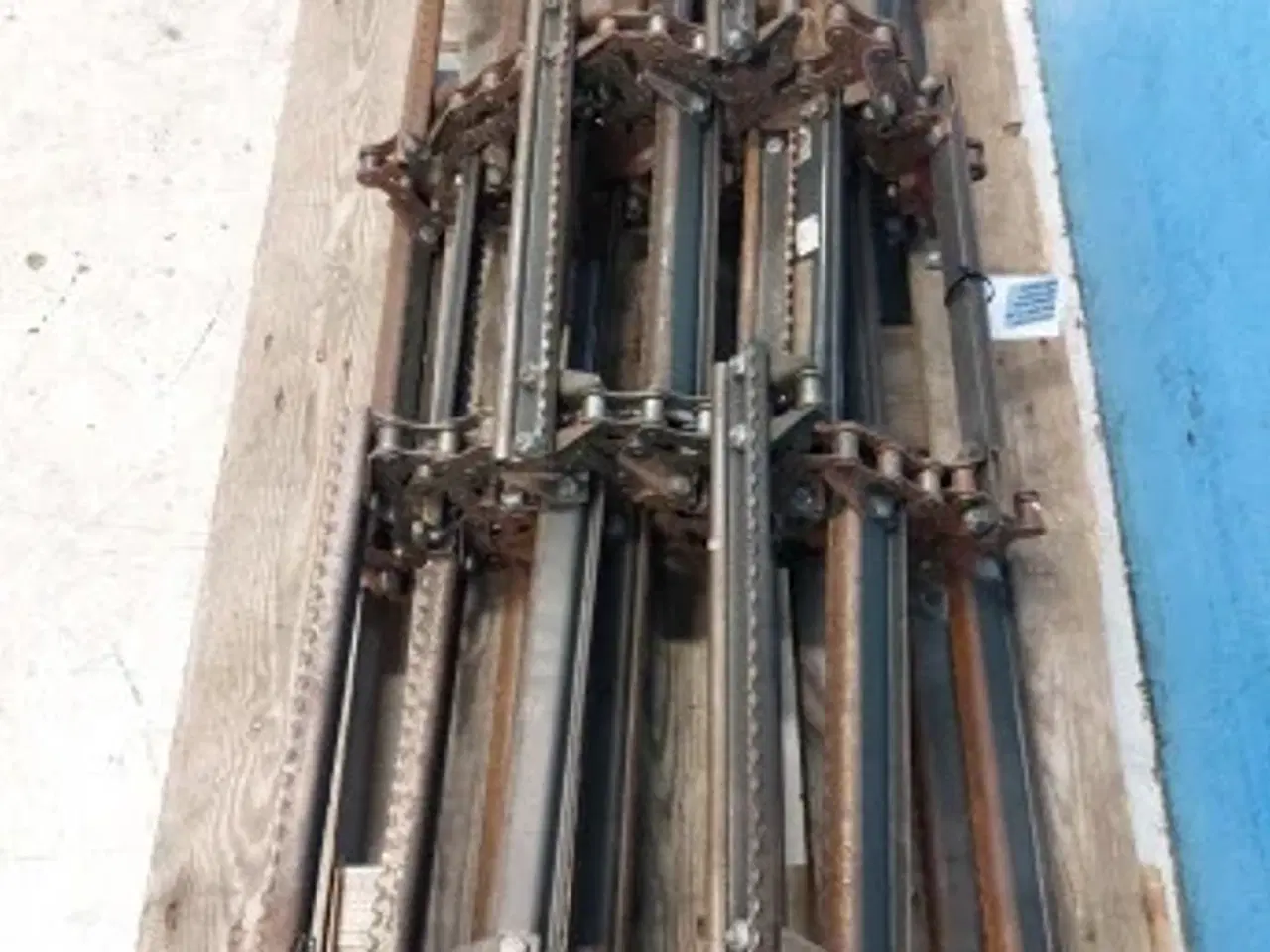 Billede 3 - New Holland CR10.90 Løftekæde 48103500