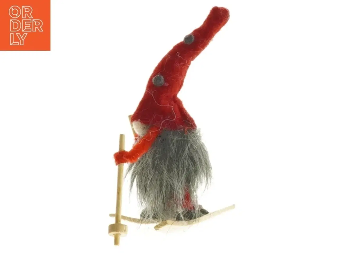 Billede 2 - Håndlavet nissefigur på ski (str. 12 cm)
