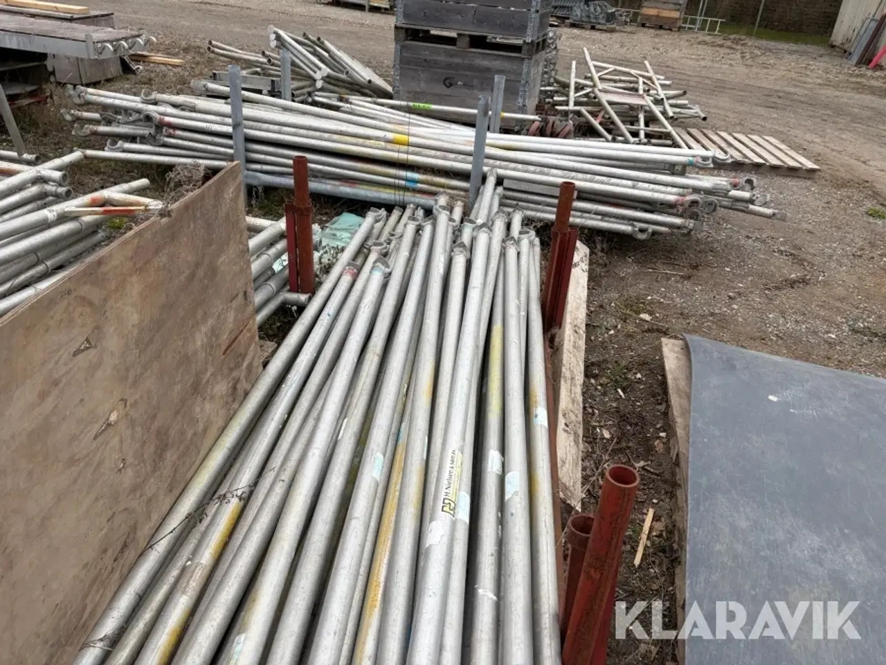 Billede 3 - Facade stillads komplet