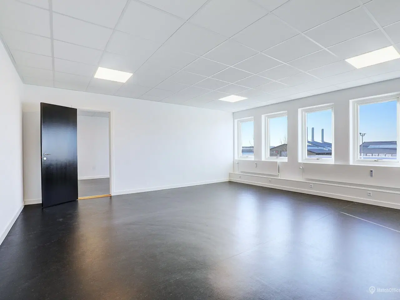 Billede 7 - Flotte lyse kontorer, som variere i størrelsen. 