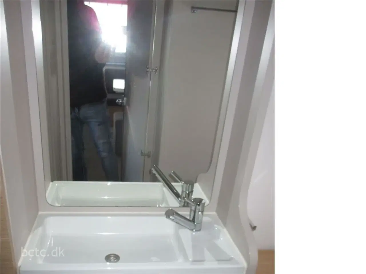 Billede 30 - 2022 - Adria Adora 613 HT Alde MASSER AF UDSTYR