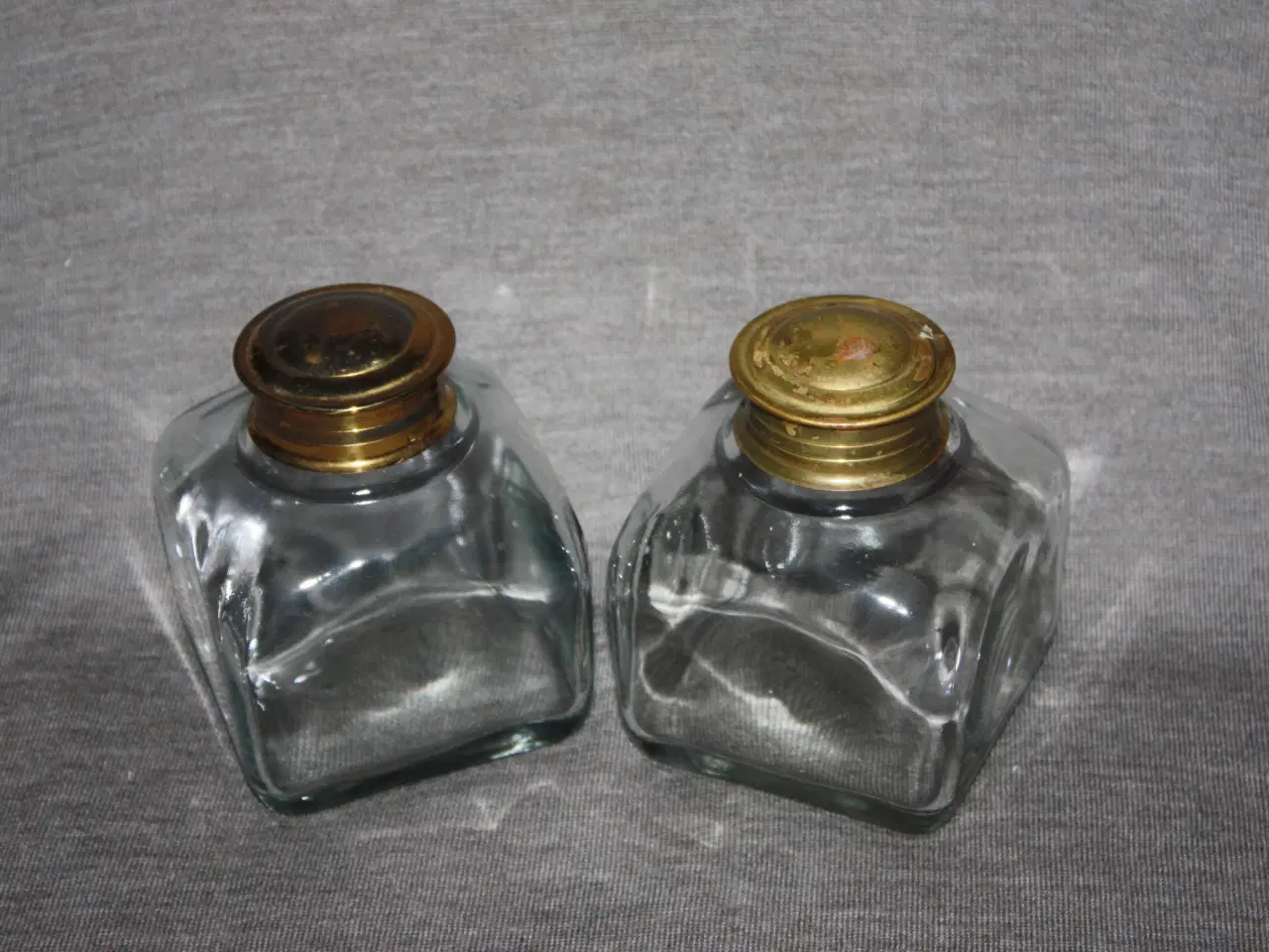 Billede 2 - 2 Holmegaard krydderikrukker