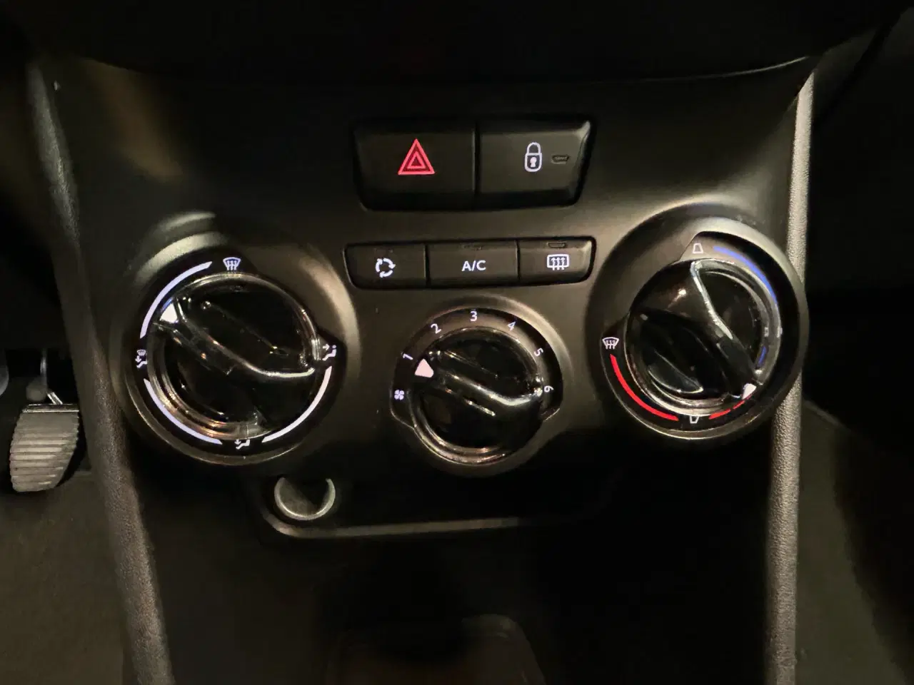 Billede 11 - Peugeot 208 1,0 VTi Excite White 68HK 5d