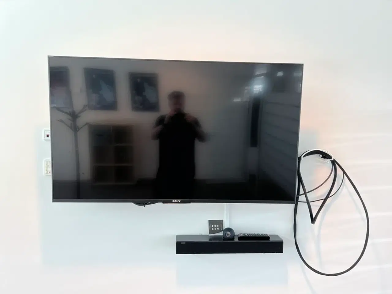Billede 1 - 55" SONY TV m. BRACO & AMX konferencesystemer