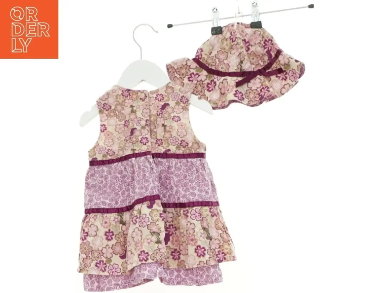 Billede 2 - Kjole med bøllehat (2 stk.) fra H&M (str. 74 cm)