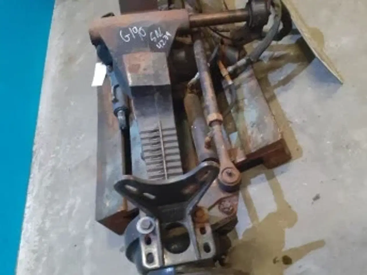 Billede 2 - New Holland G190 Foraksel