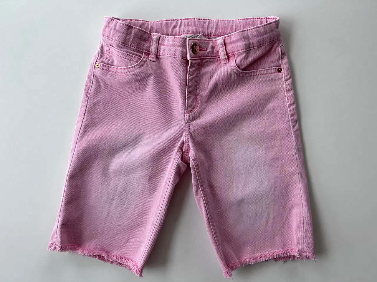 Billede 1 - H&M lange twillshorts // shorts, str. 134 - NYE