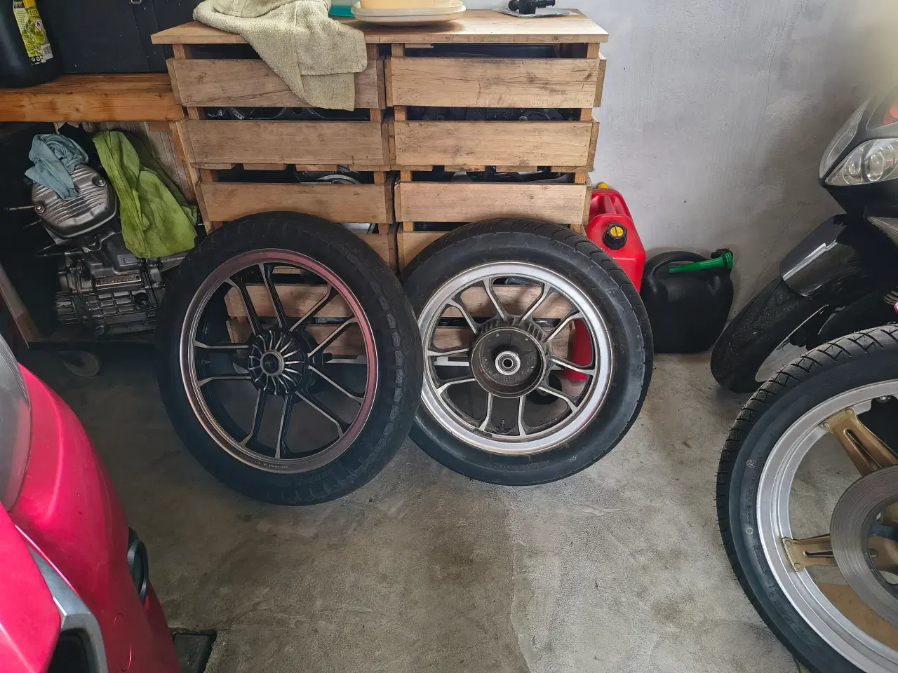 Billede 1 - Honda nv 750 C forhjul og baghjul